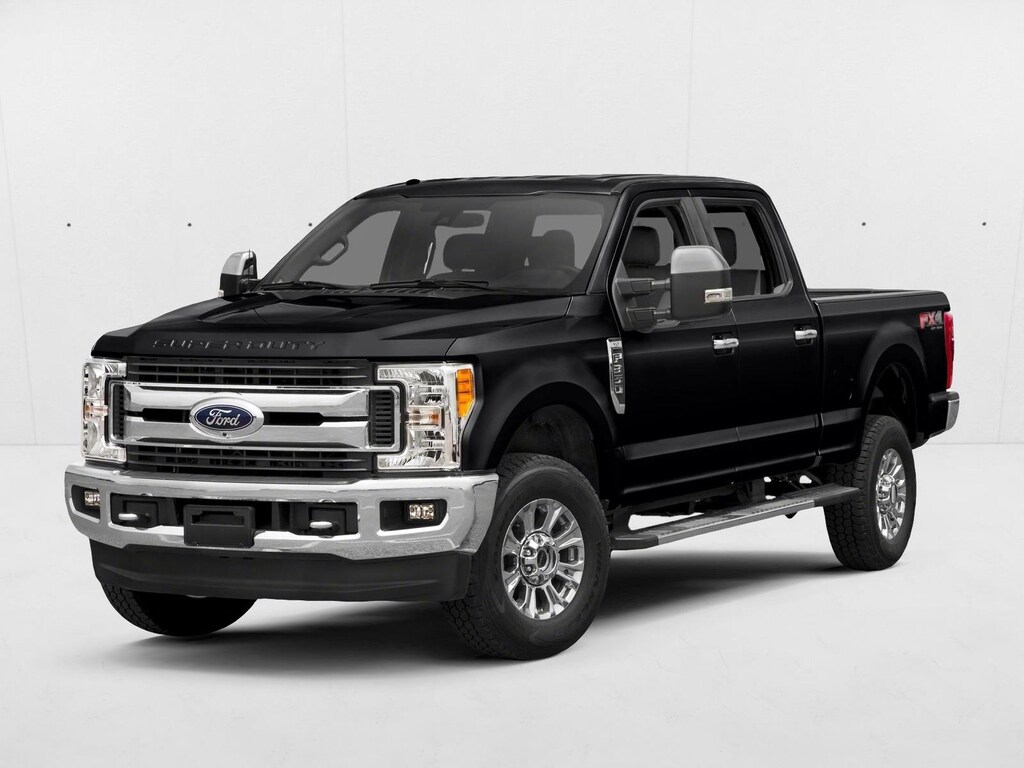 Used 2019 Ford F-250 XLT Truck Crew Cab