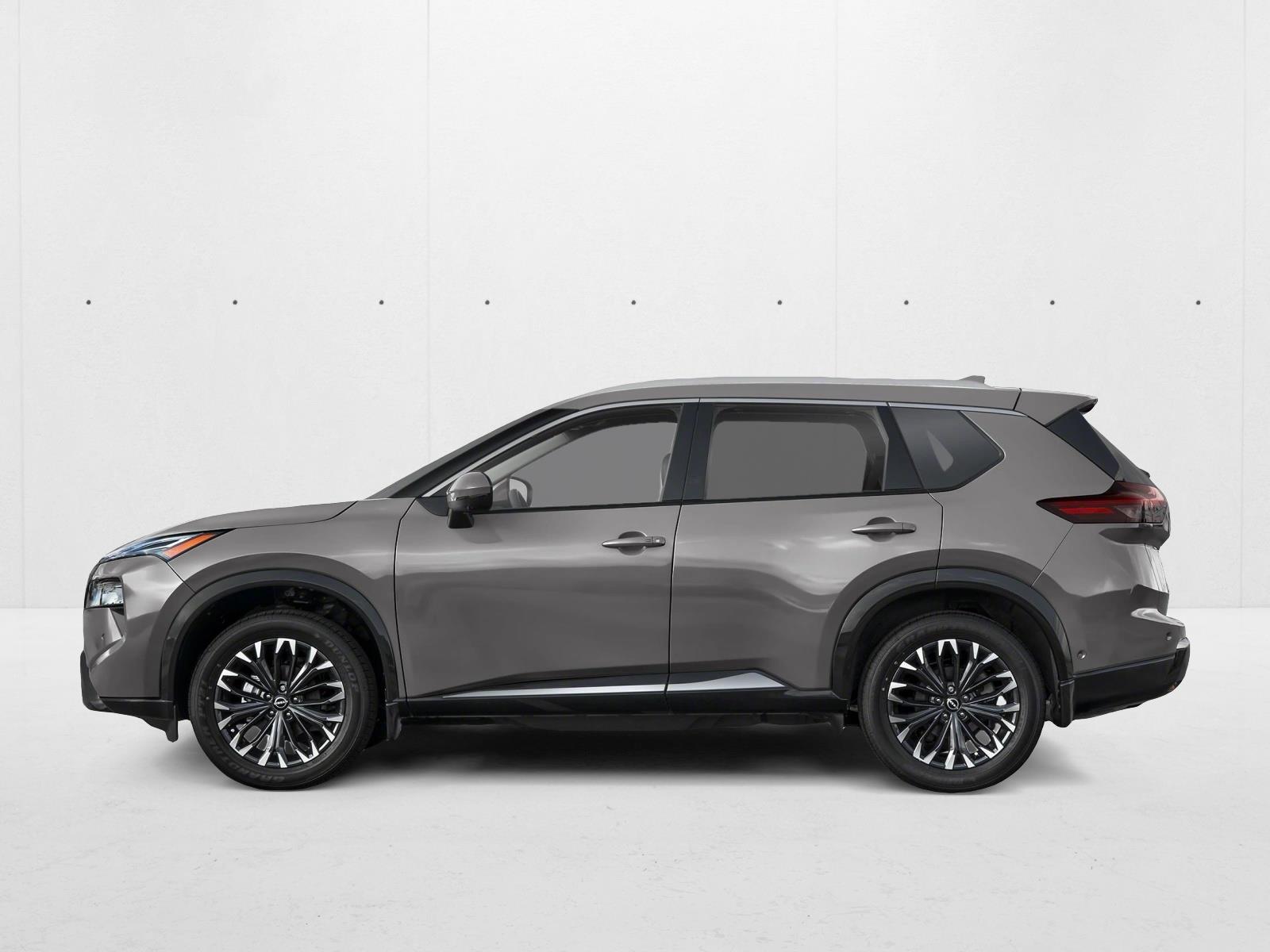 2026 Nissan Rogue Platinum photo 3