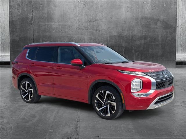 2022 Mitsubishi Outlander SEL Launch Edition photo 3