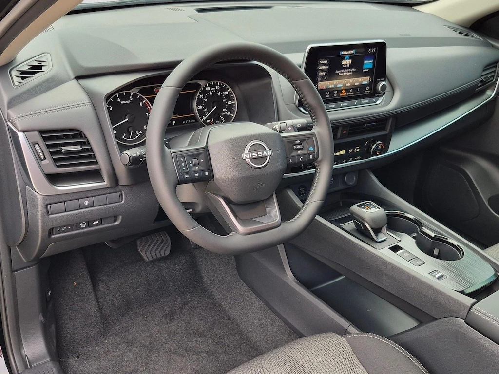 New 2026 Nissan Rogue SV SUV
