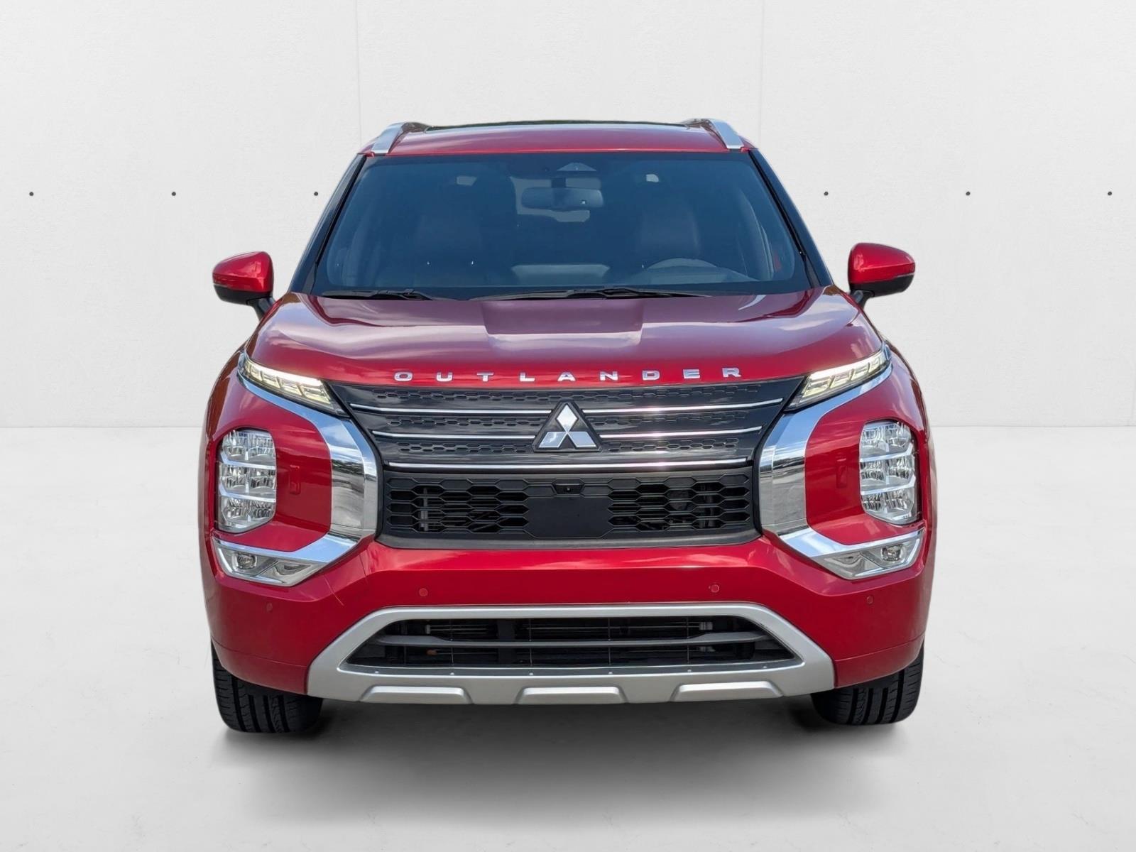2022 Mitsubishi Outlander SEL Launch Edition photo 2