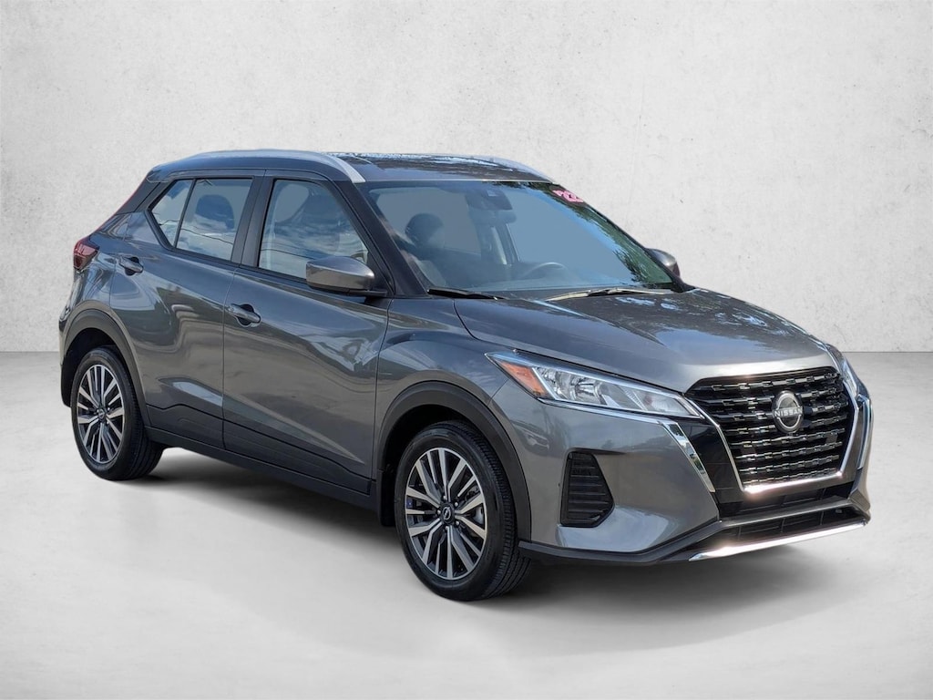 Used 2022 Nissan Kicks SV SUV