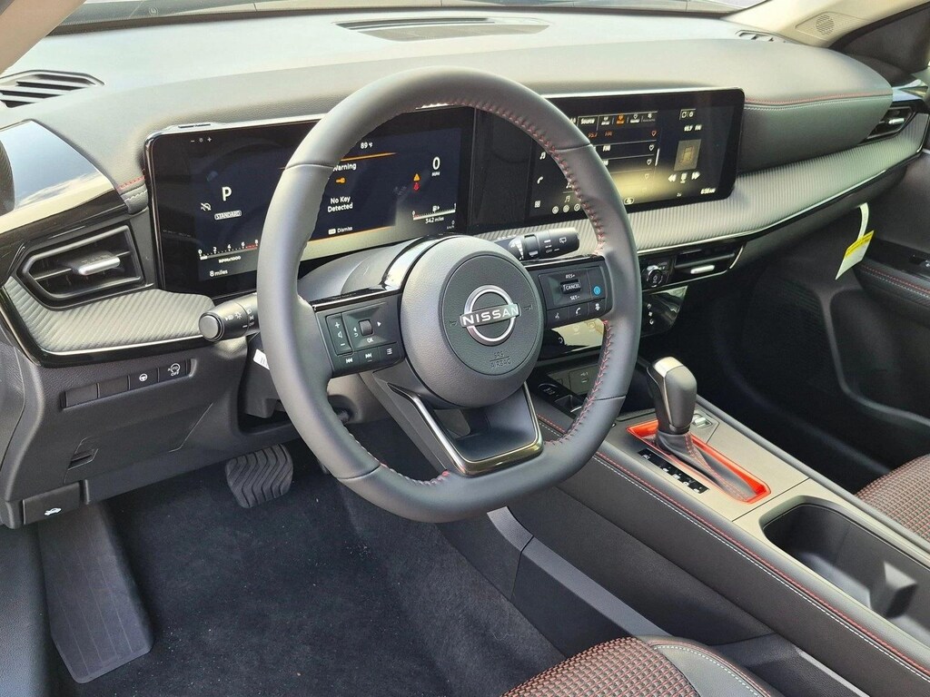 New 2026 Nissan Kicks SR SUV