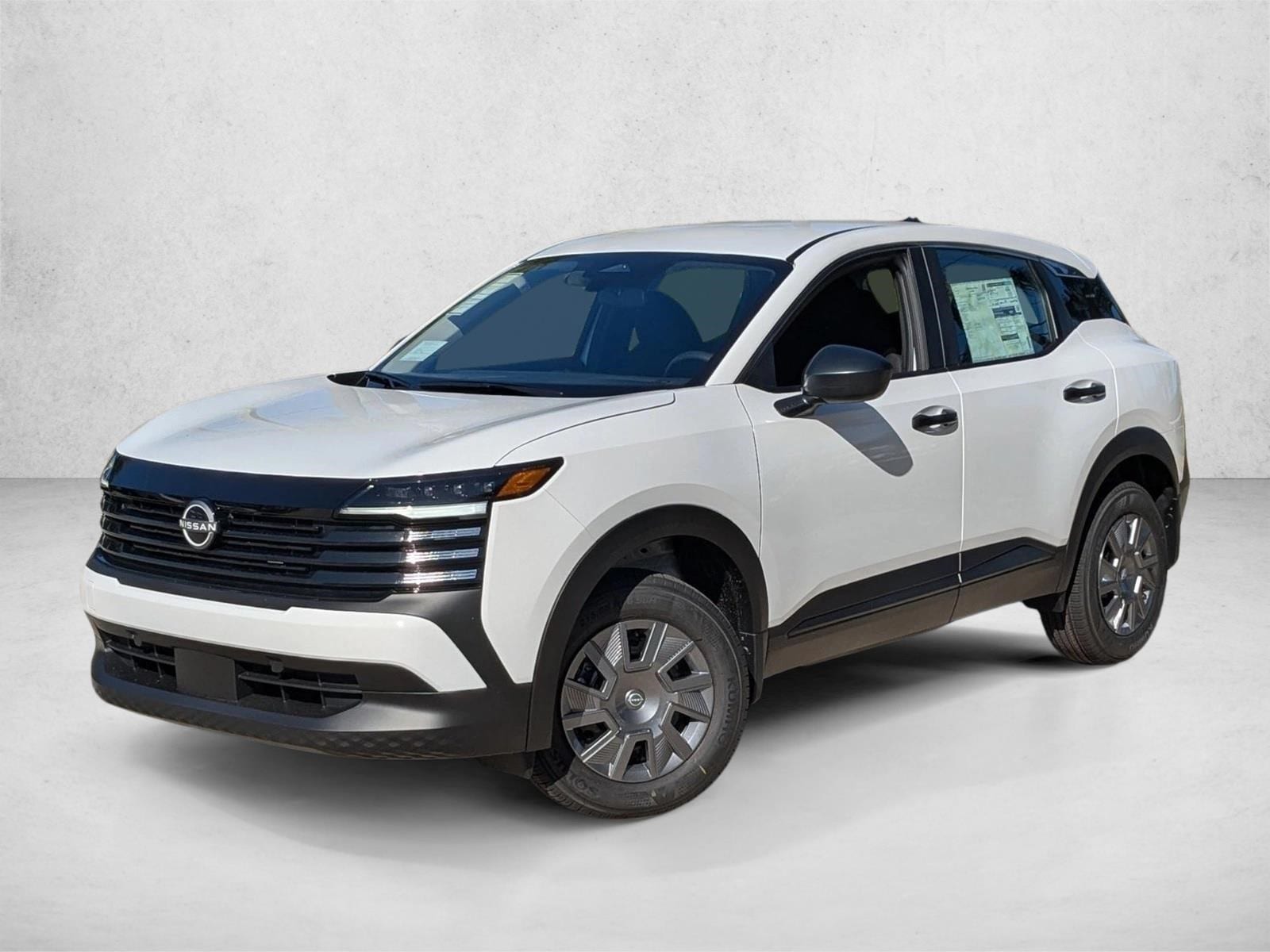 2026 Nissan Kicks S's photo