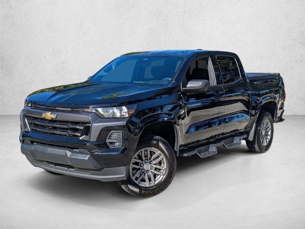 Used 2023 Chevrolet Colorado 2WD LT Truck Crew Cab