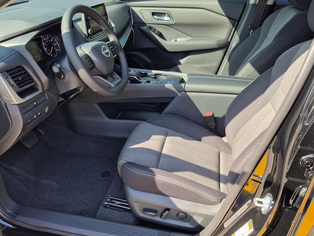 New 2026 Nissan Rogue SV SUV