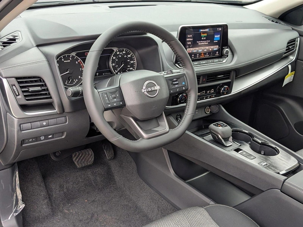 New 2026 Nissan Rogue SV SUV