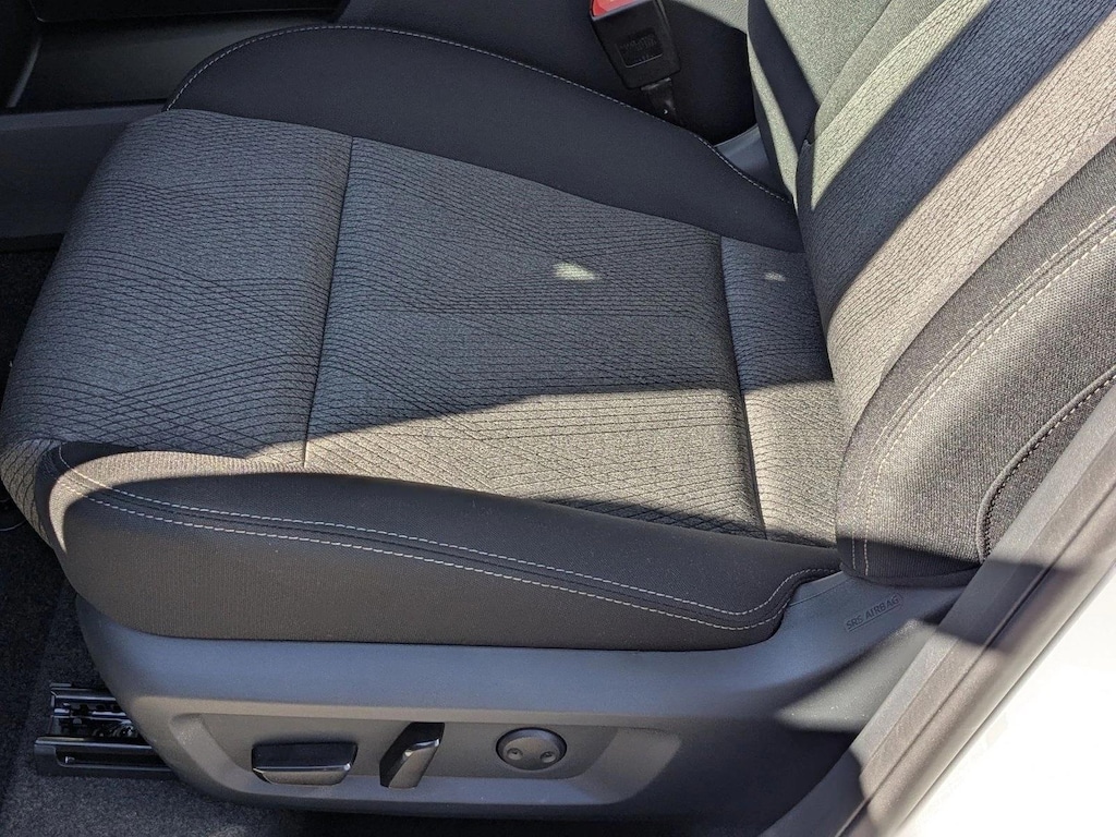 New 2026 Nissan Rogue SV SUV