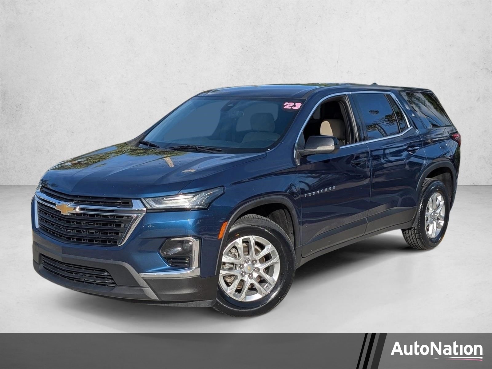 2023 Chevrolet Traverse FWD LS's photo
