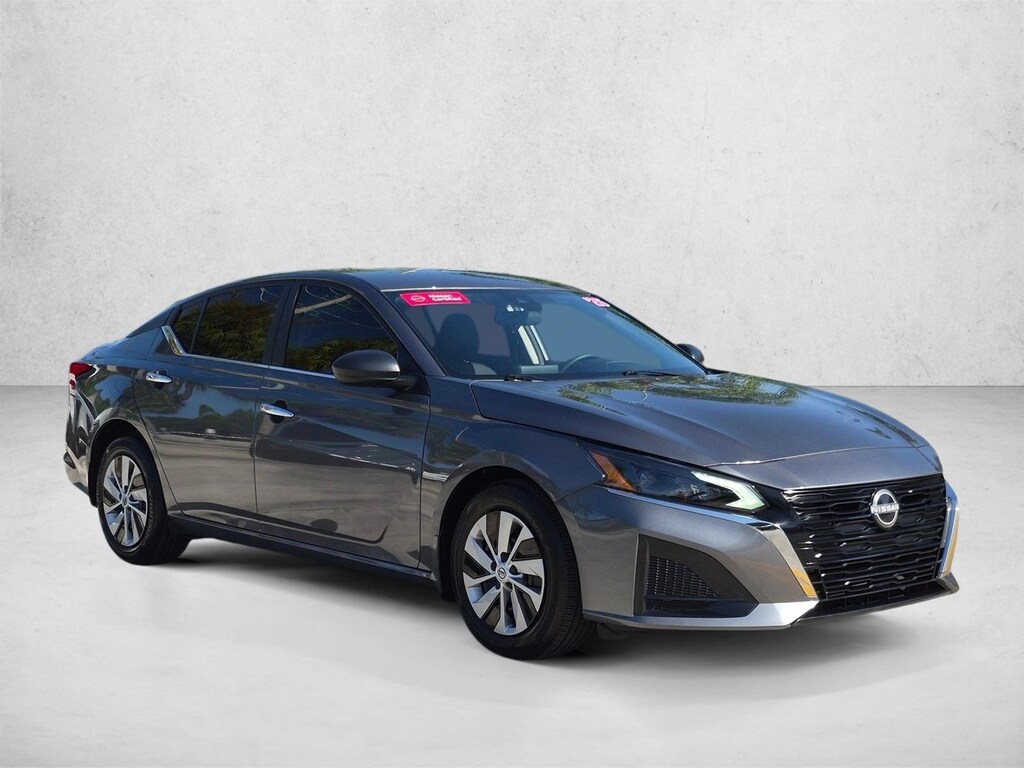 Certified 2025 Nissan Altima S Sedan
