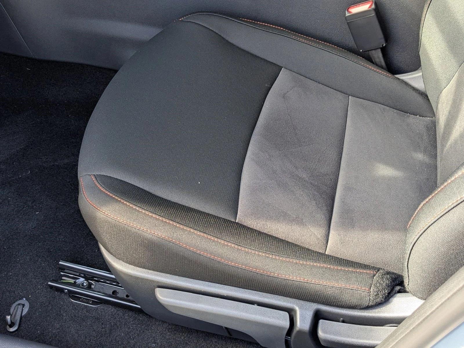 2025 Nissan Sentra SR photo 4