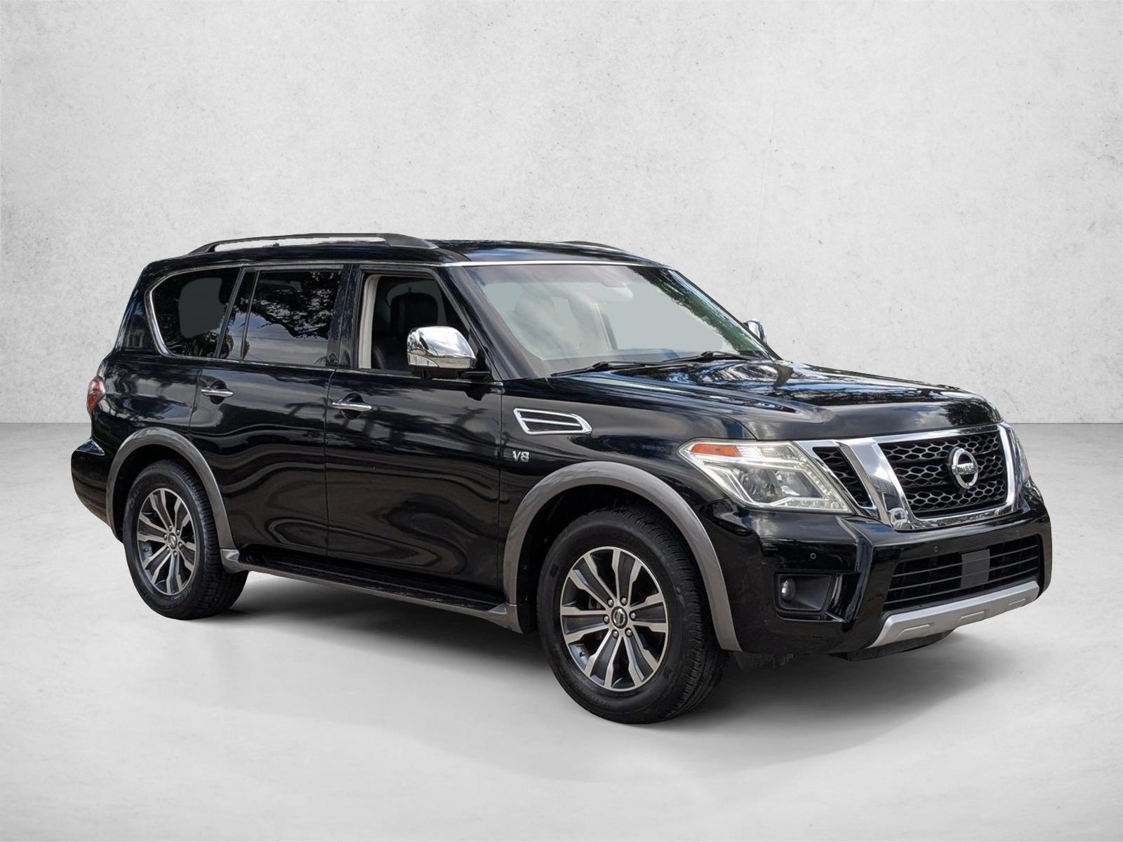 2017 Nissan Armada SL photo 2