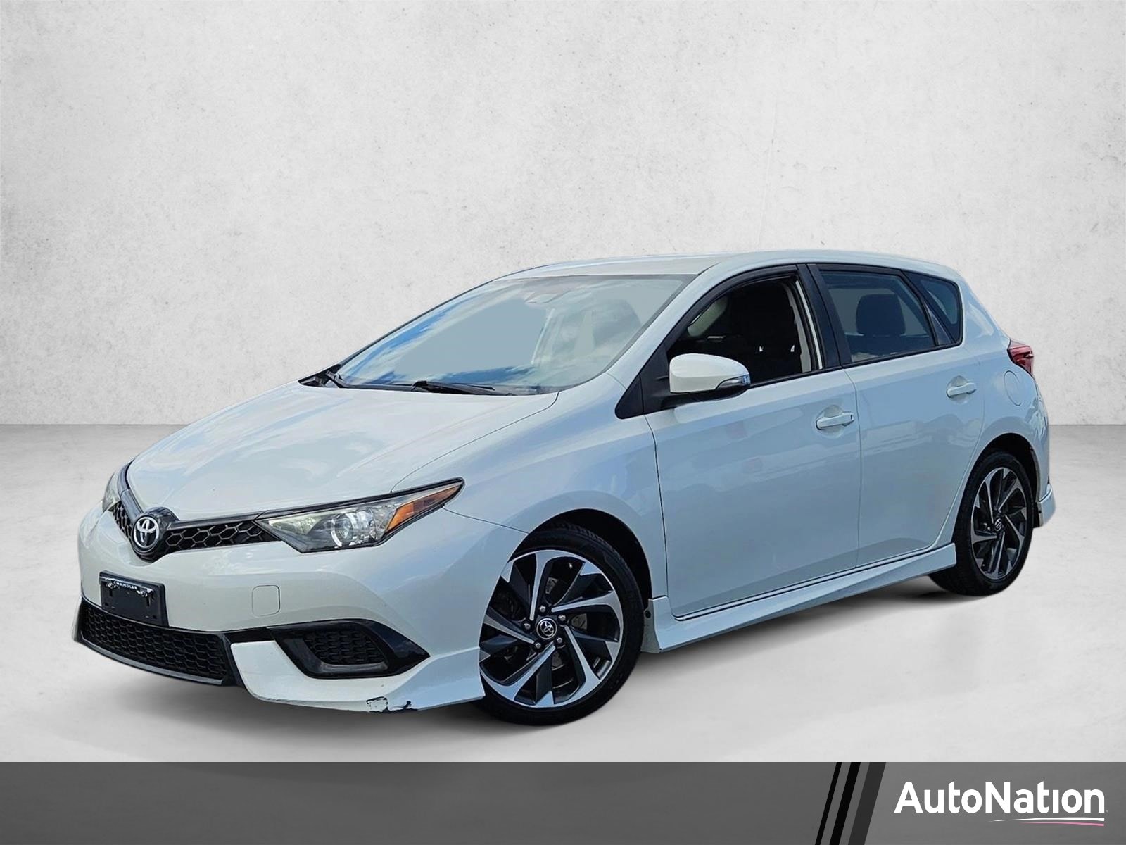2017 Toyota Corolla iM CVT's photo