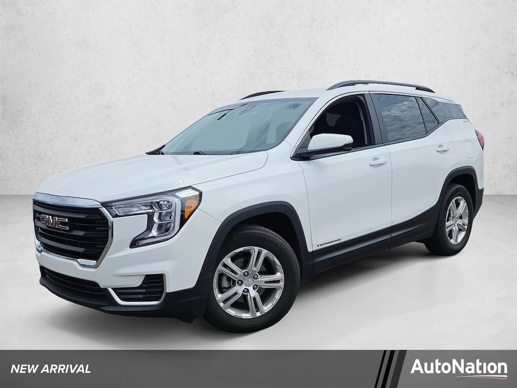 Used 2022 GMC Terrain SLE SUV