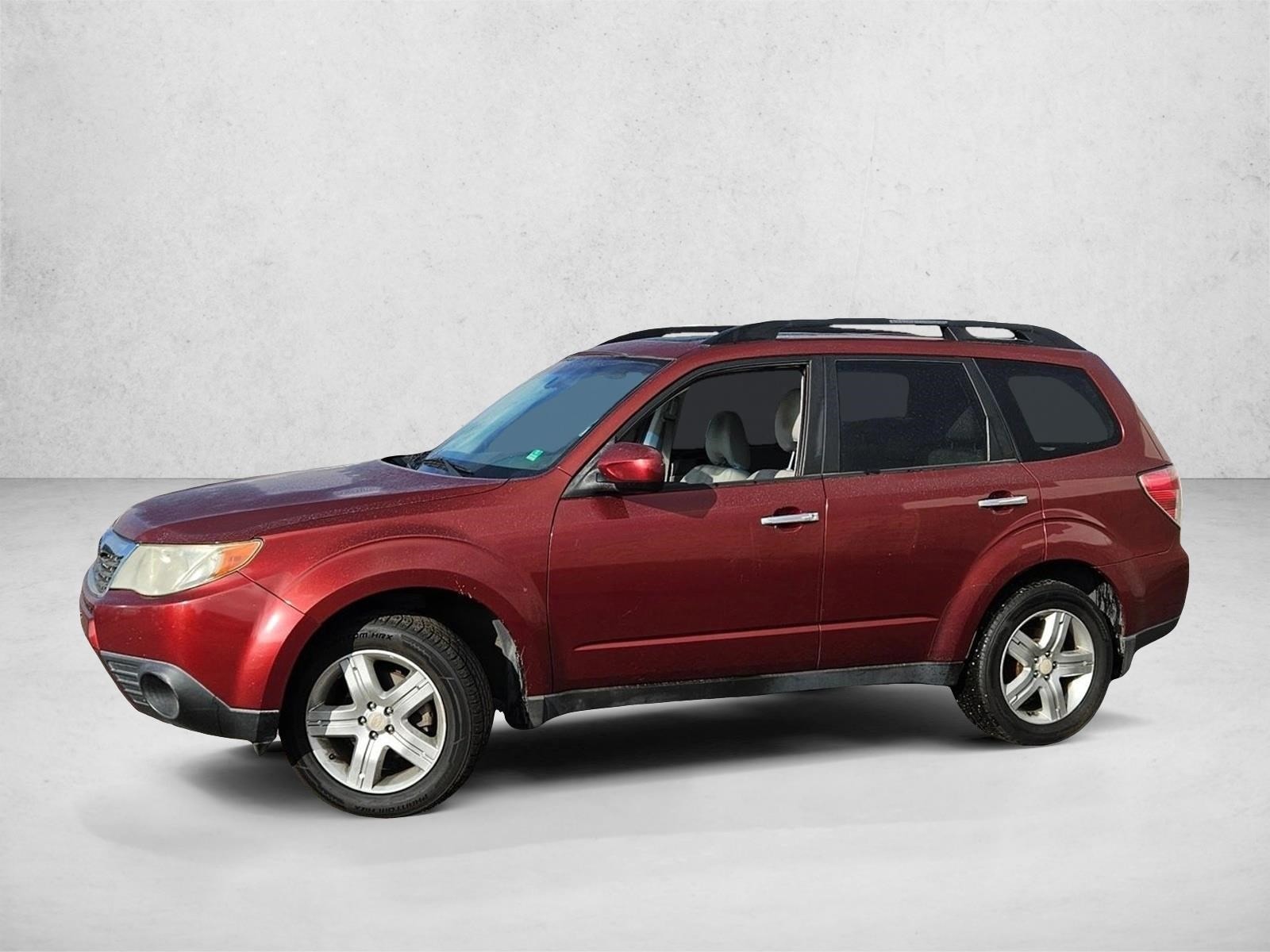 2010 Subaru Forester X Premium's photo