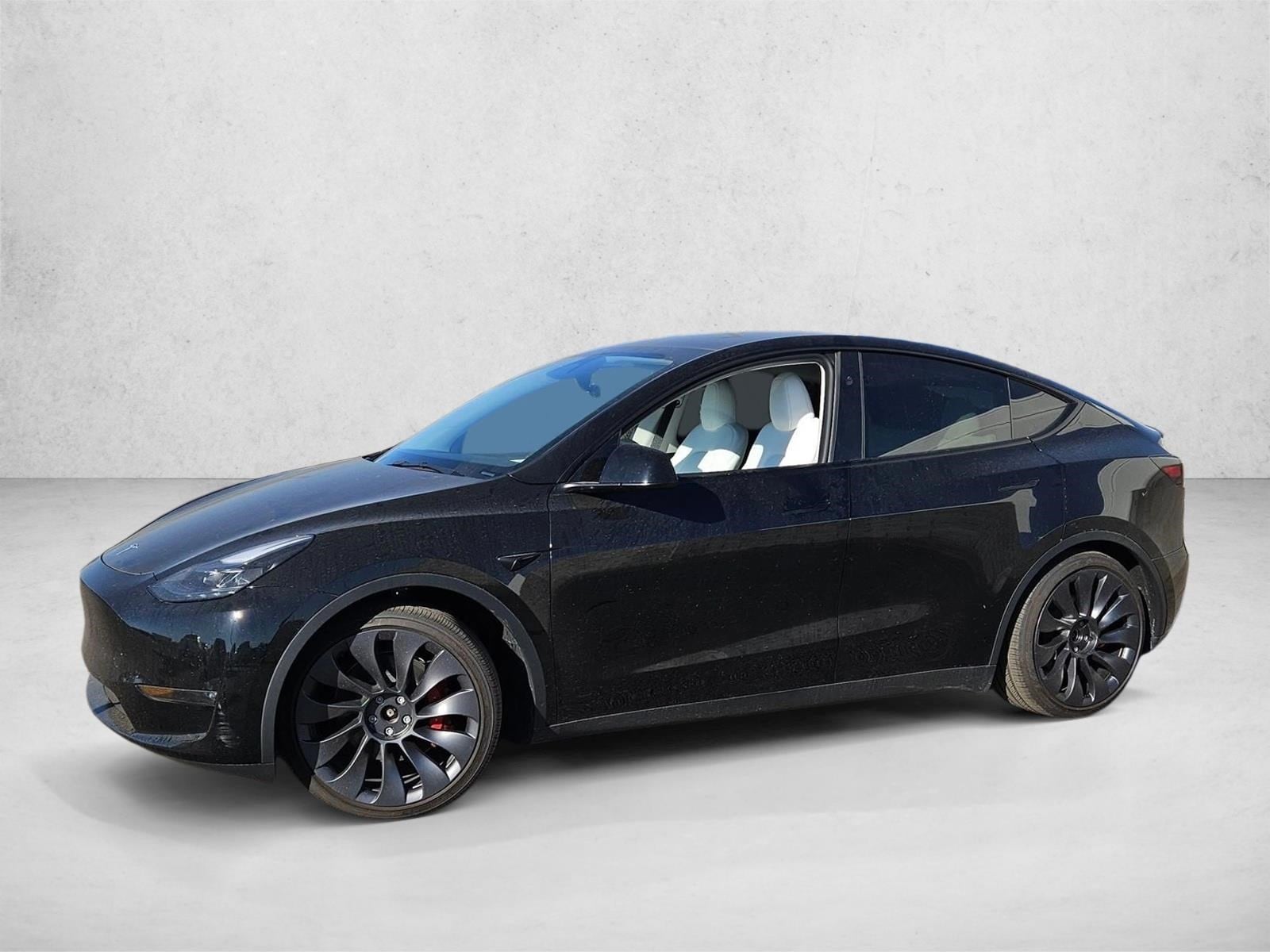 2025 Tesla Model Y Performance's photo