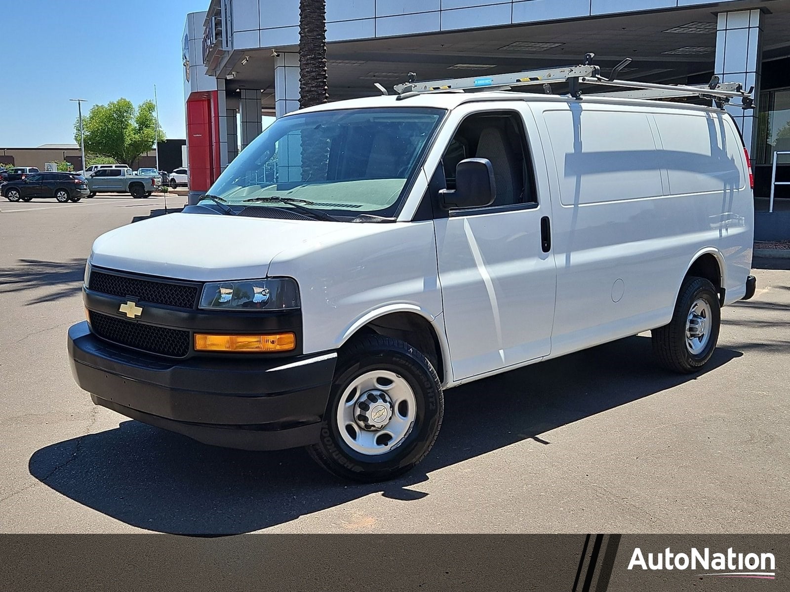 2022 Chevrolet Express 2500 Work Van HD's photo