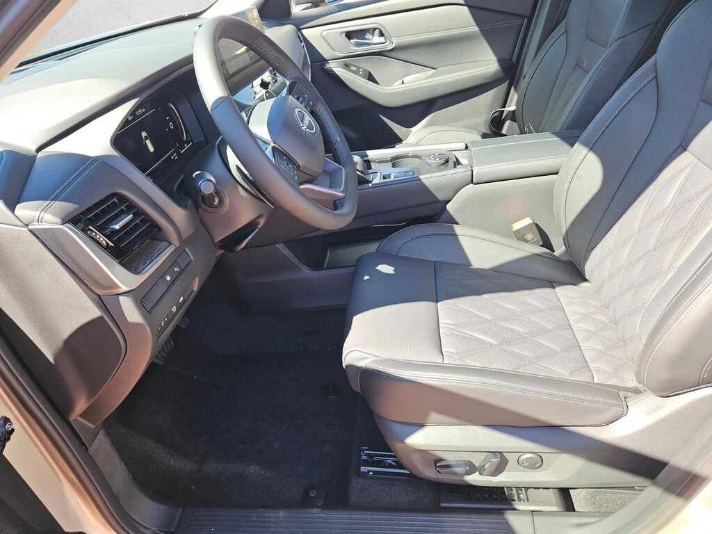 New 2026 Nissan Rogue Platinum SUV