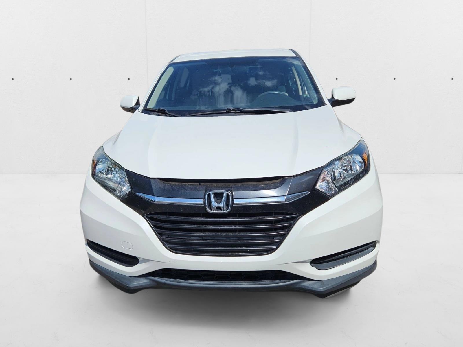 2016 Honda HR-V LX photo 2