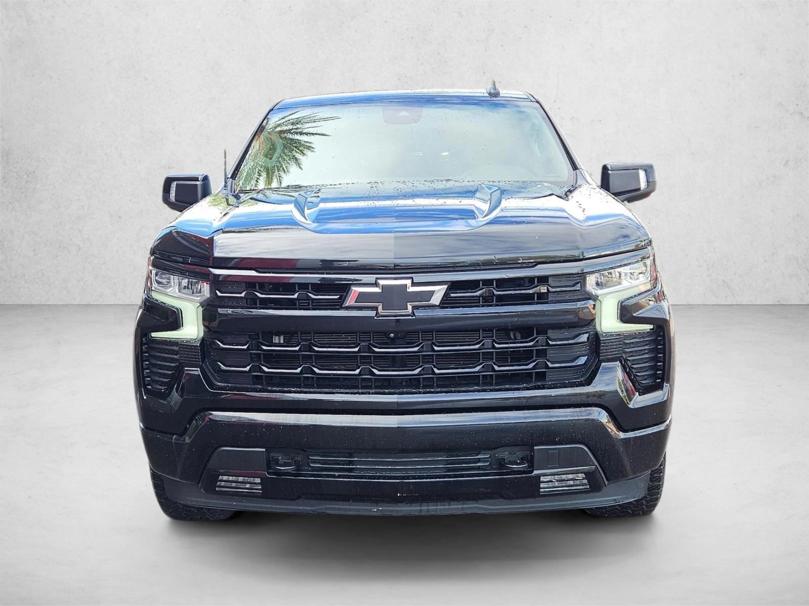 2022 Chevrolet Silverado 1500 RST photo 2