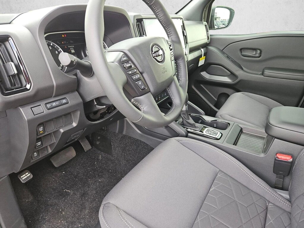 New 2026 Nissan Frontier SV Truck Crew Cab