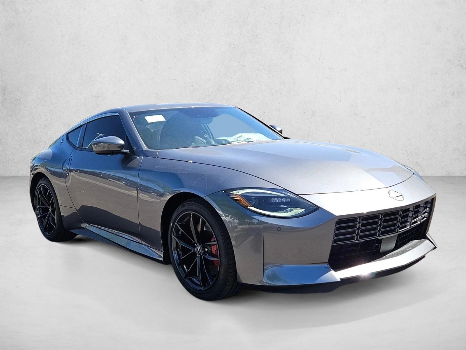 2025 Nissan Z Performance - Photo 6