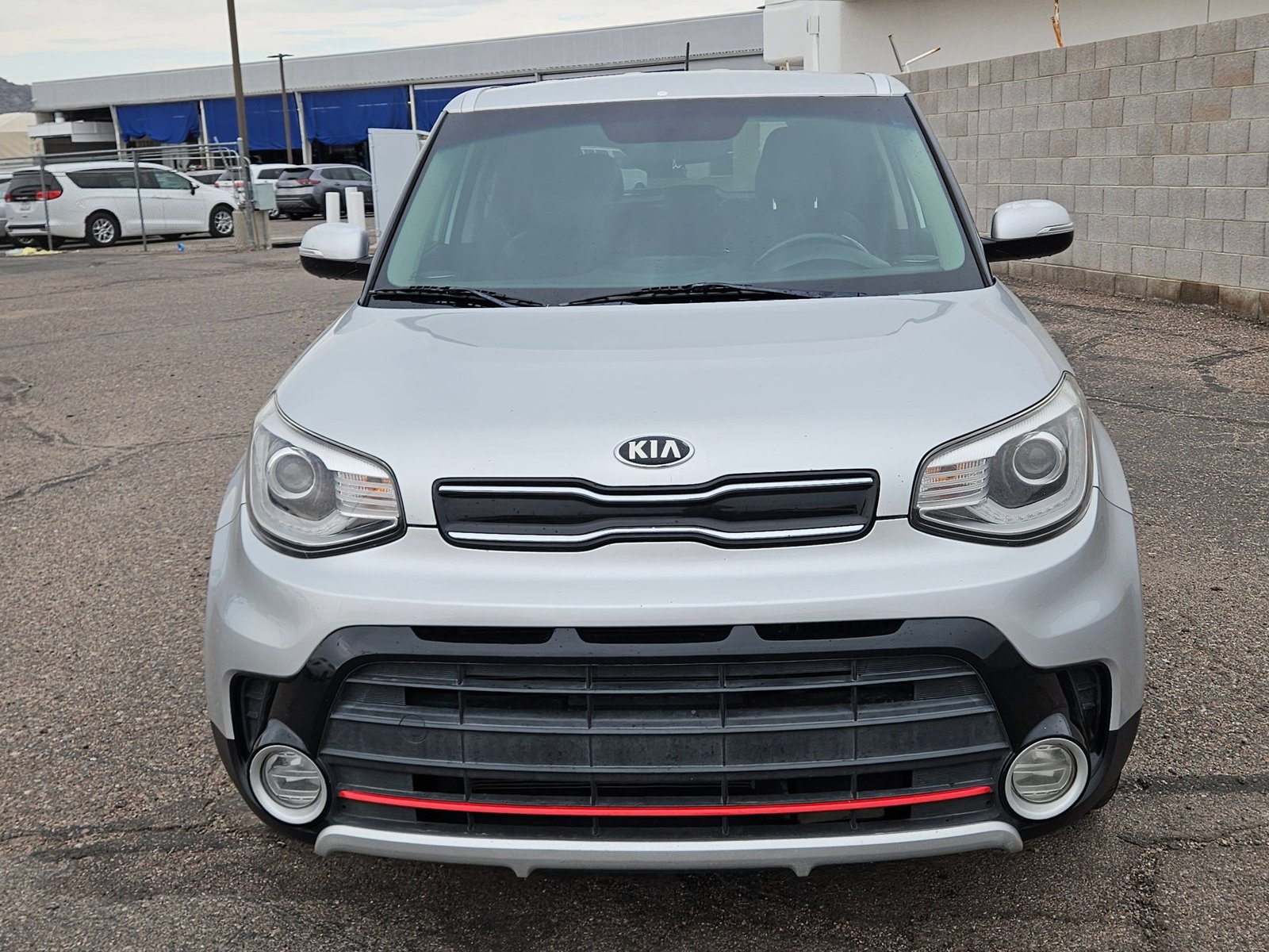 2017 Kia Soul Exclaim photo 2