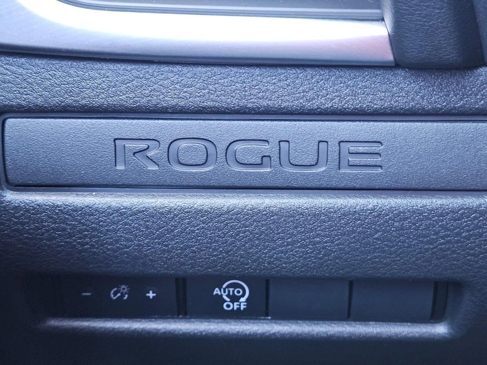 2025 Nissan Rogue S - Photo 20