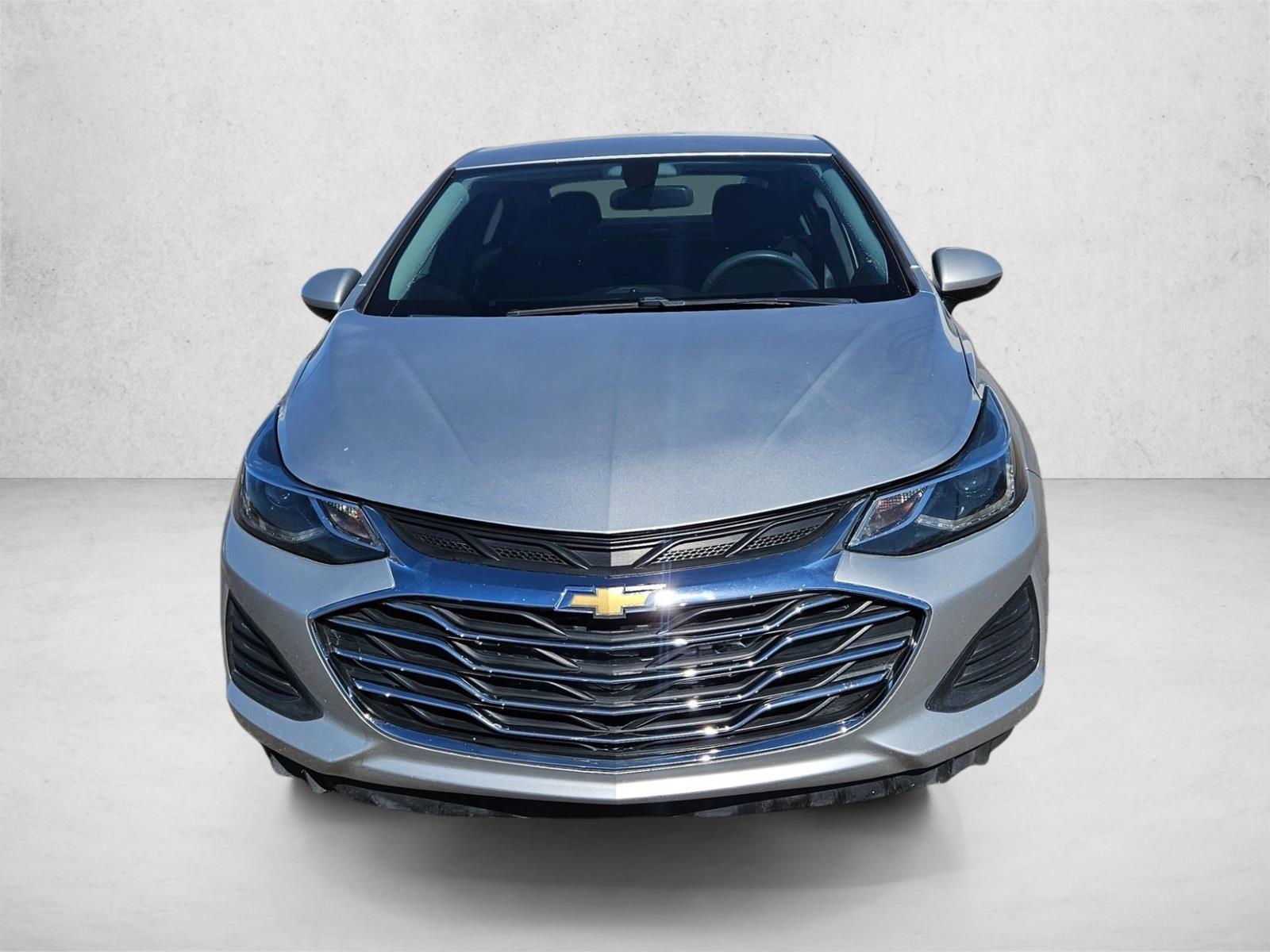 2019 Chevrolet Cruze Diesel photo 2