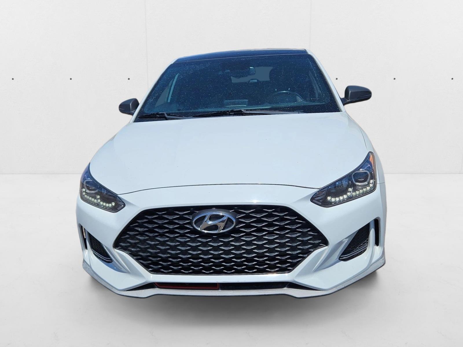 2019 Hyundai Veloster Turbo photo 2