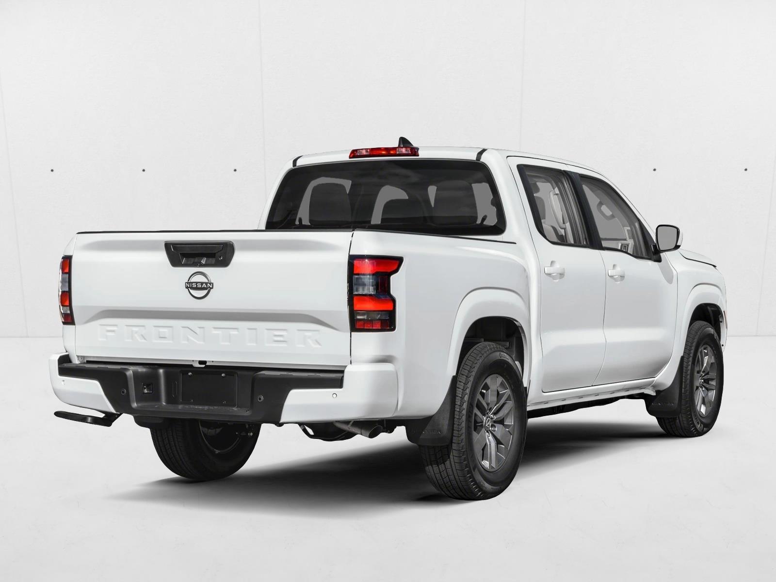 2026 Nissan Frontier SV photo 2