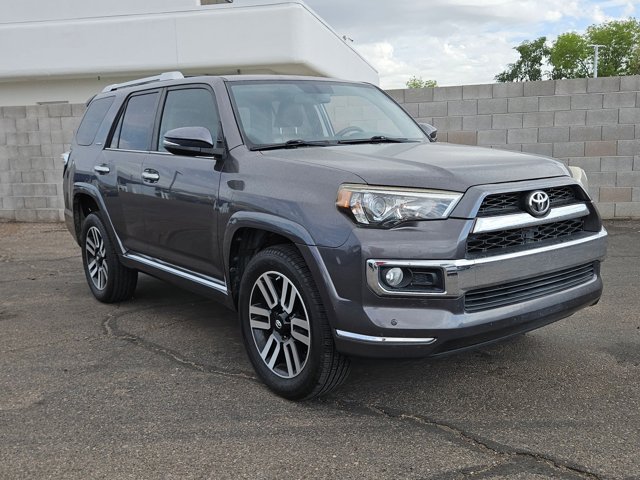 2017 Toyota 4Runner Limited photo 3