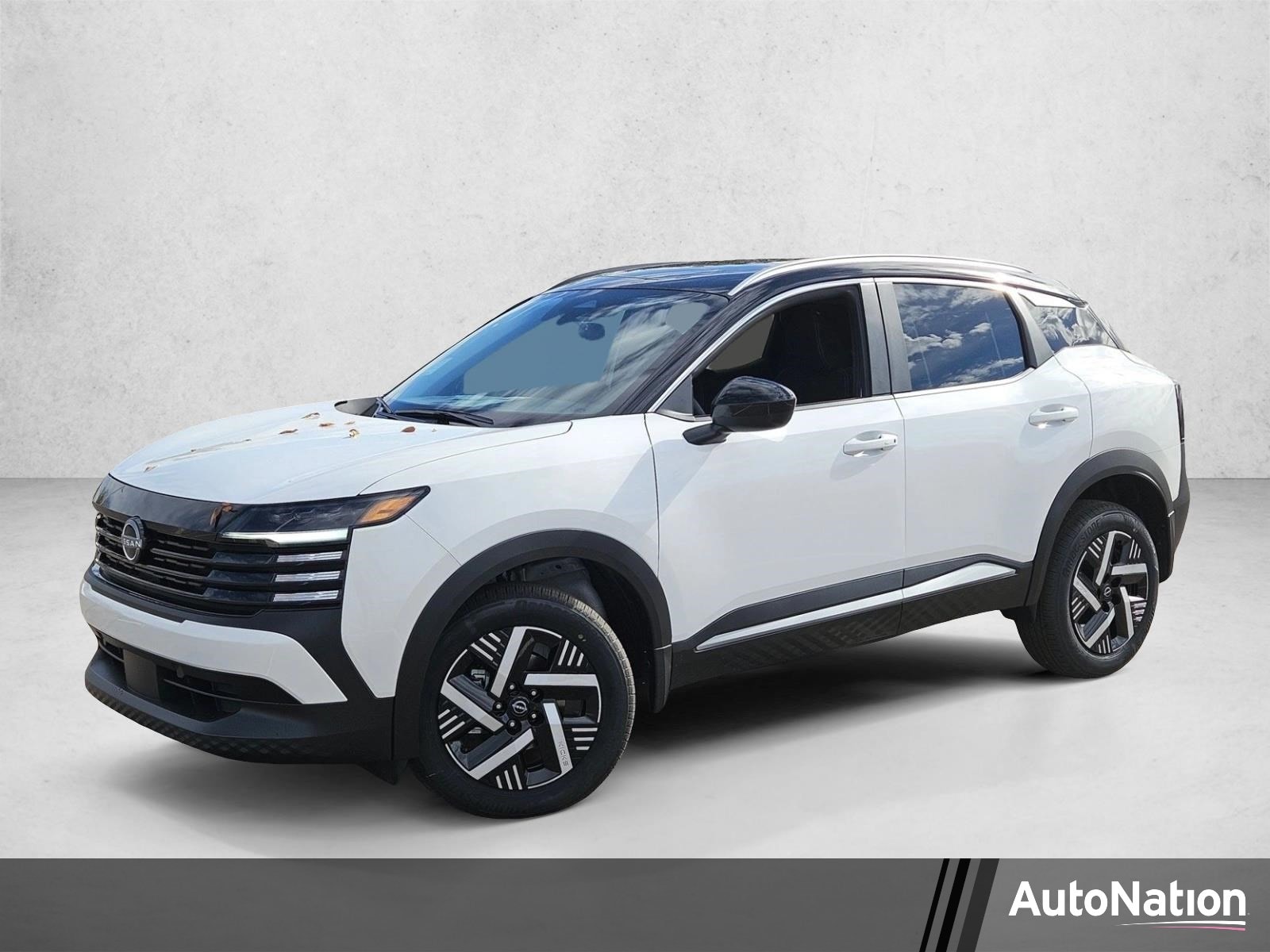 2026 Nissan Kicks 2.0 SV's photo