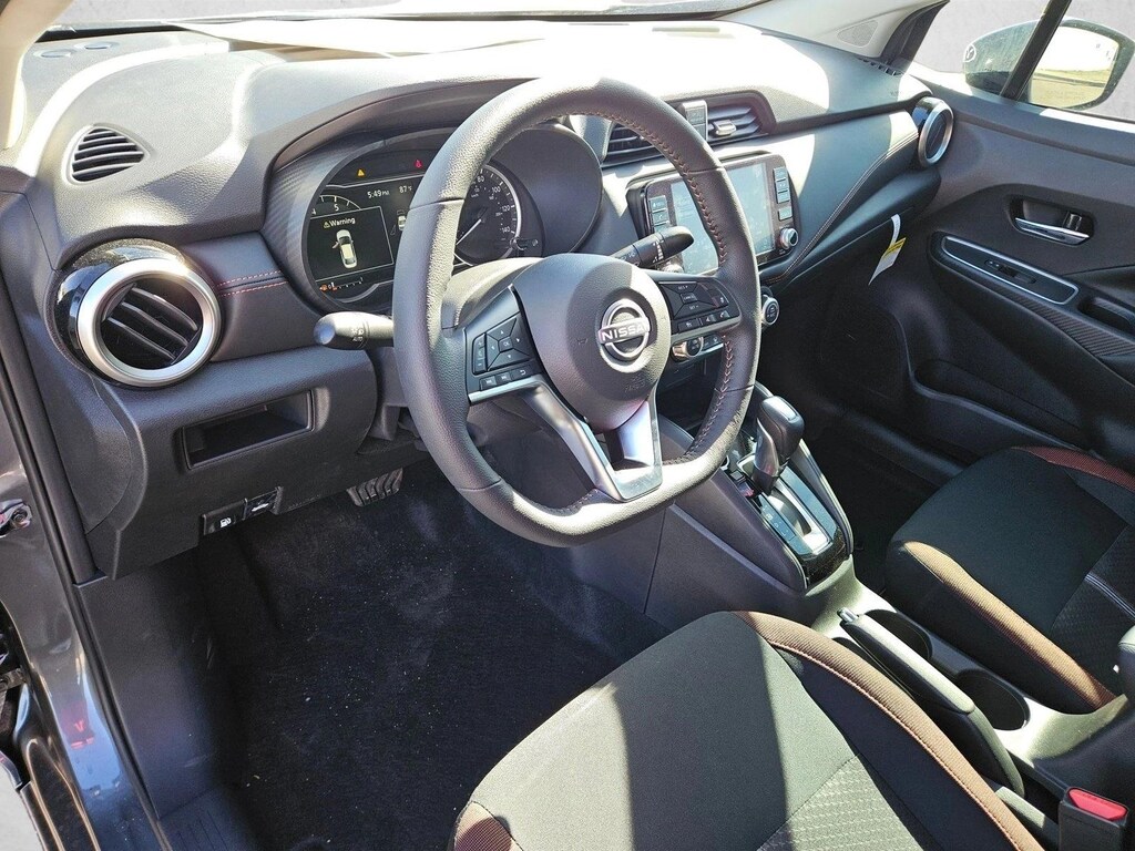 New 2025 Nissan Versa SR Sedan