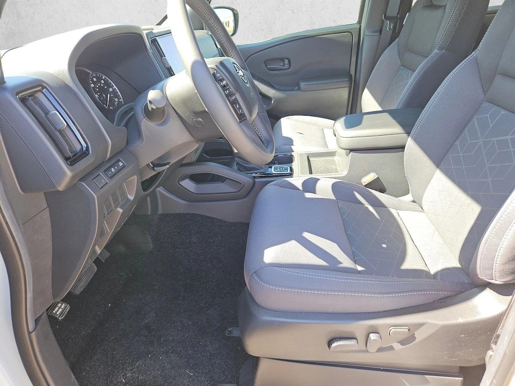 New 2026 Nissan Frontier SV Truck Crew Cab