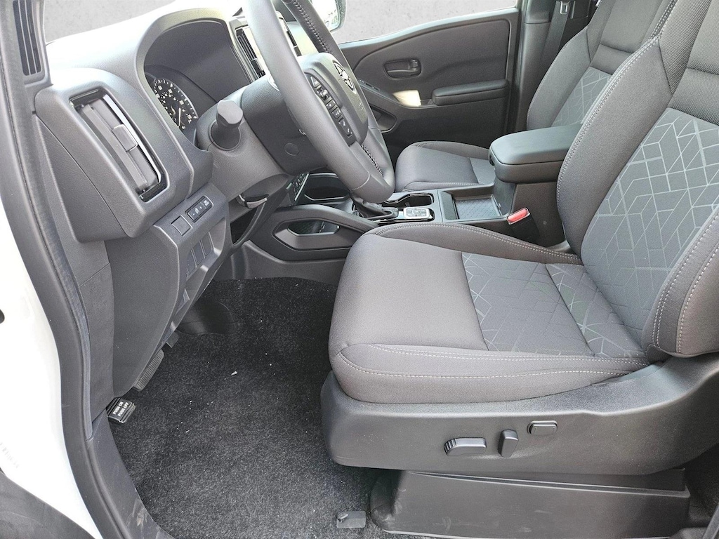 New 2026 Nissan Frontier SV Truck Crew Cab