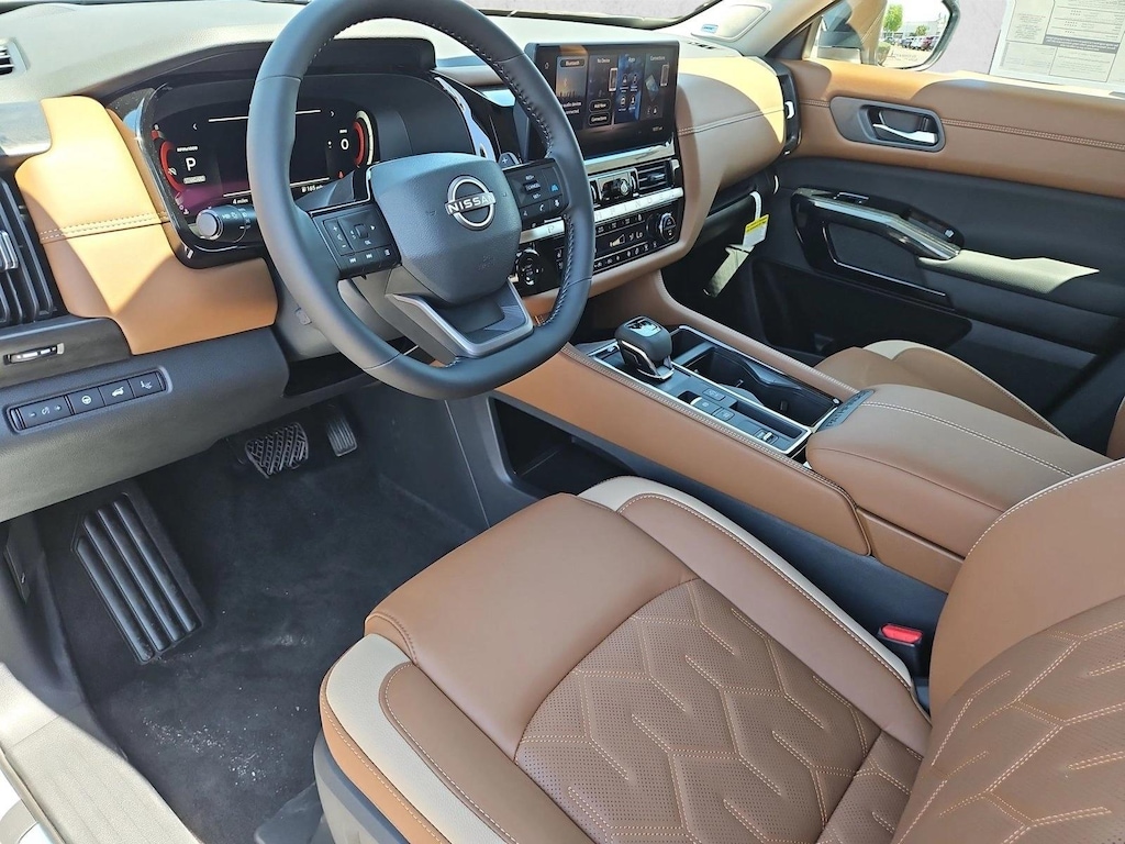 New 2026 Nissan Pathfinder Platinum SUV