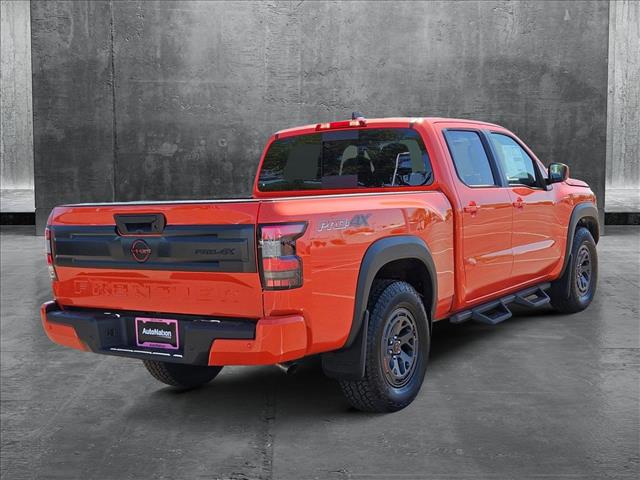 2025 Nissan Frontier PRO-4X photo 2