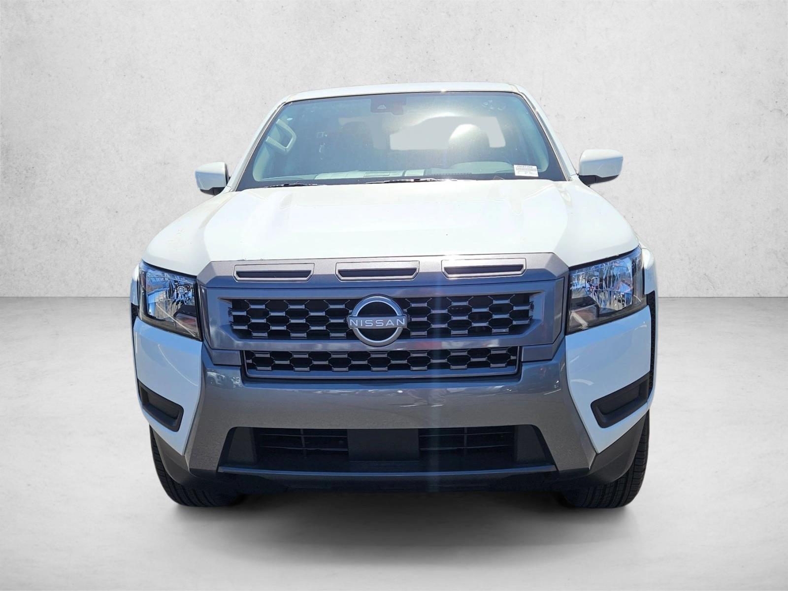 2025 Nissan Frontier SV photo 3