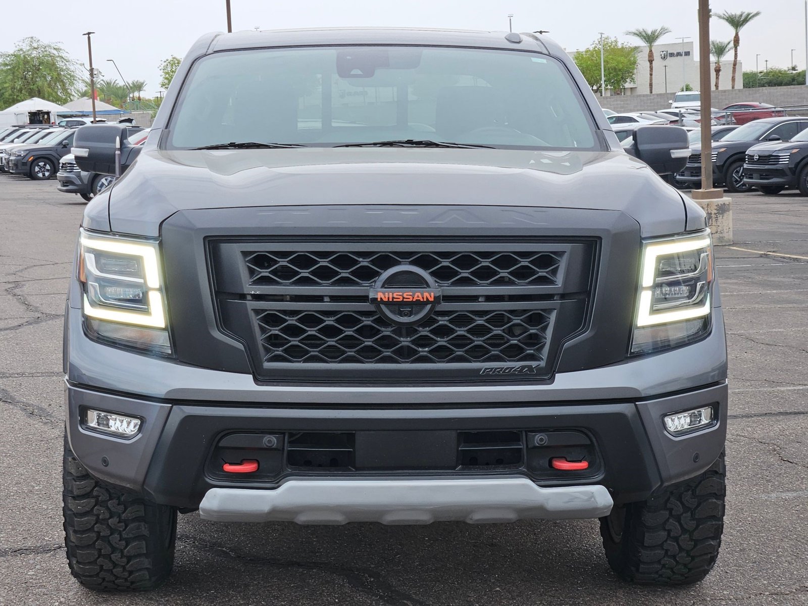 2021 Nissan Titan PRO-4X photo 2