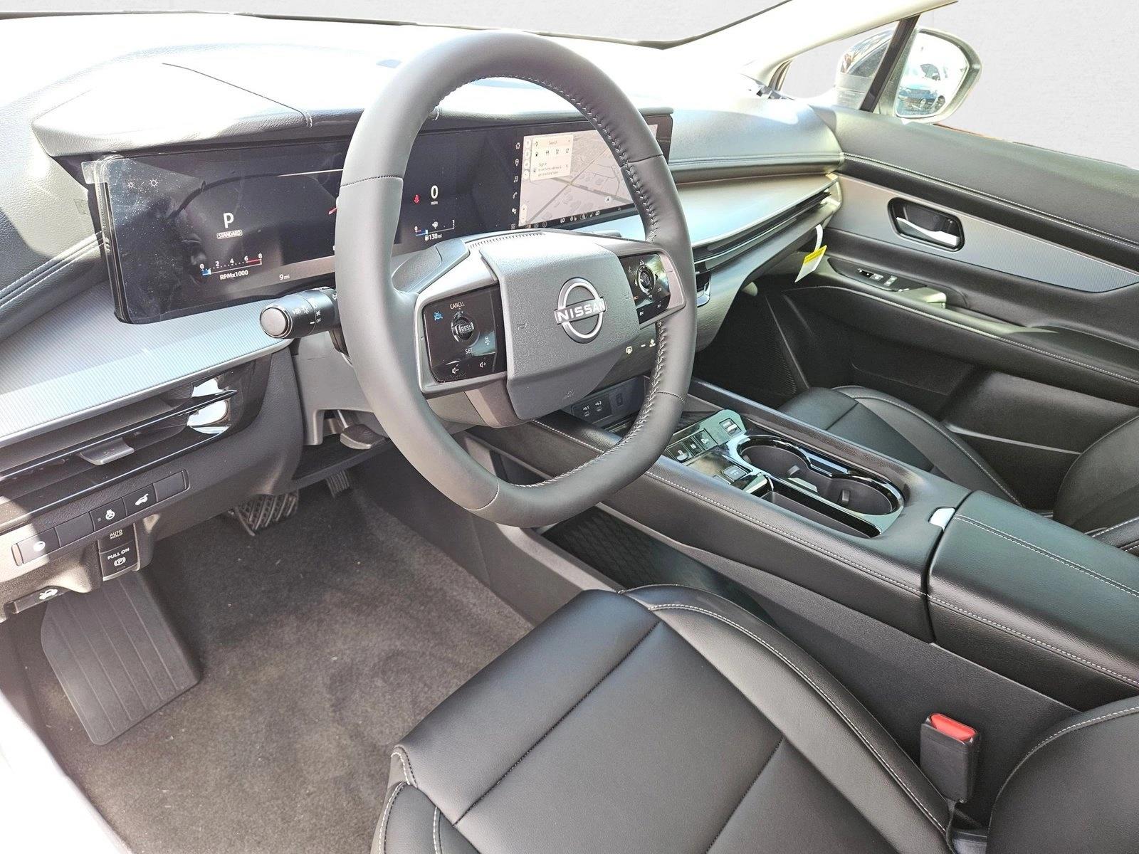 2025 Nissan Murano SL photo 2