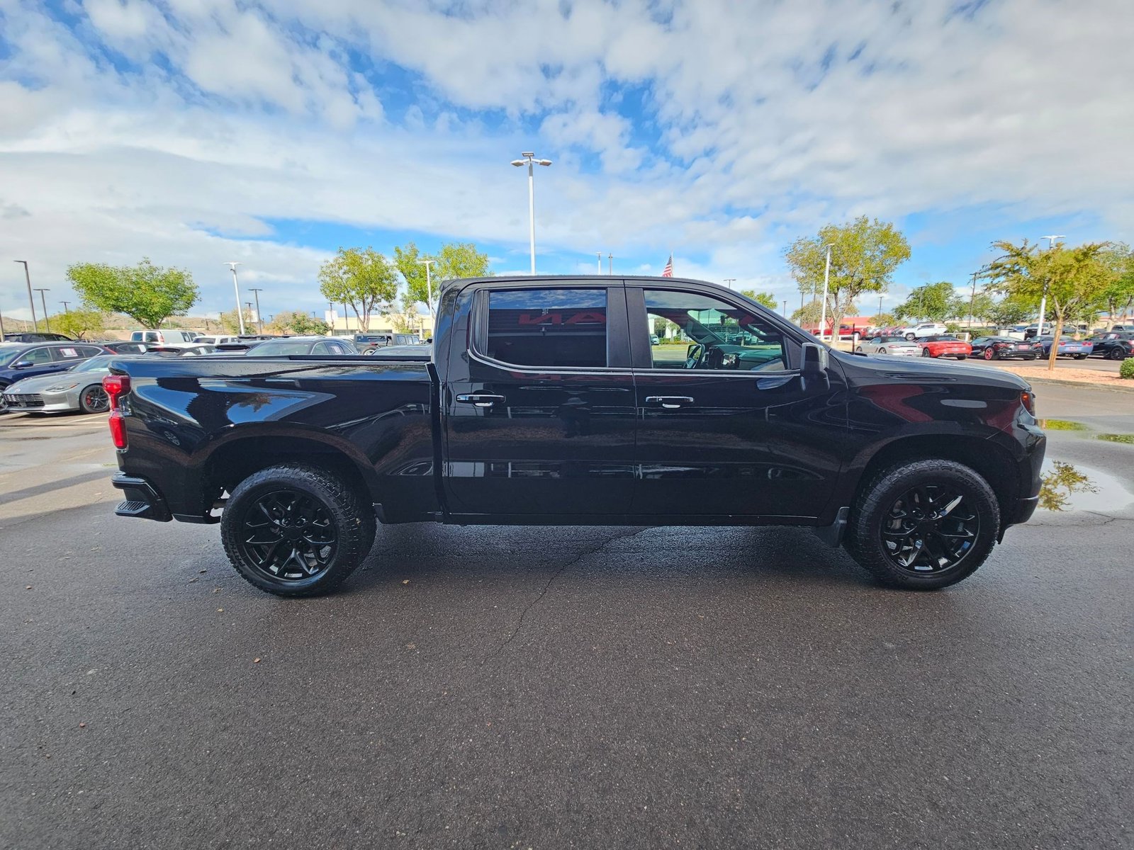 2022 Chevrolet Silverado 1500 RST photo 4