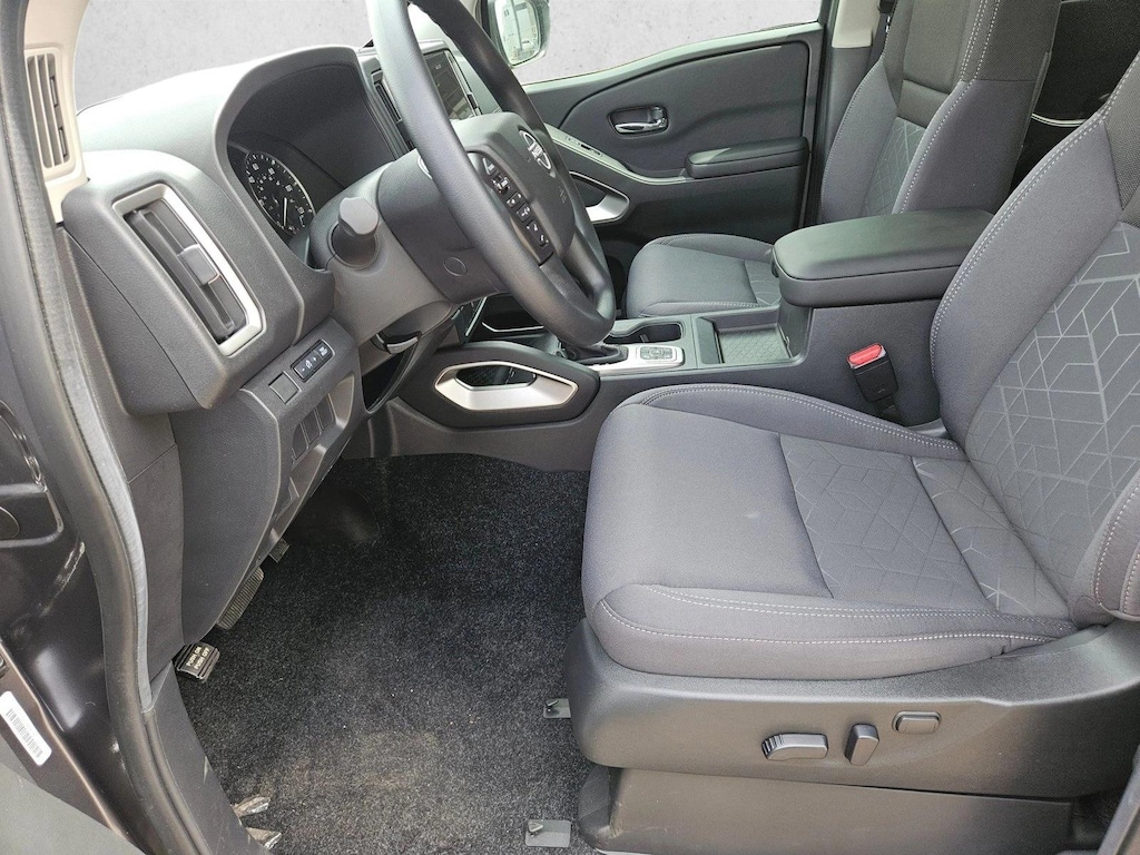 New 2026 Nissan Frontier SV Truck Crew Cab