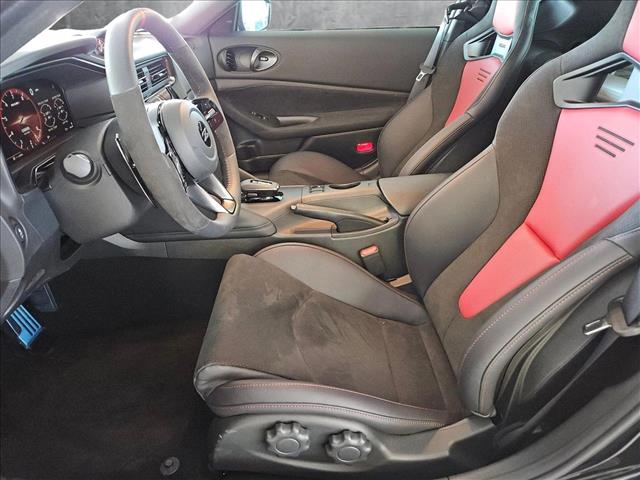 2024 Nissan Z Nismo photo 4
