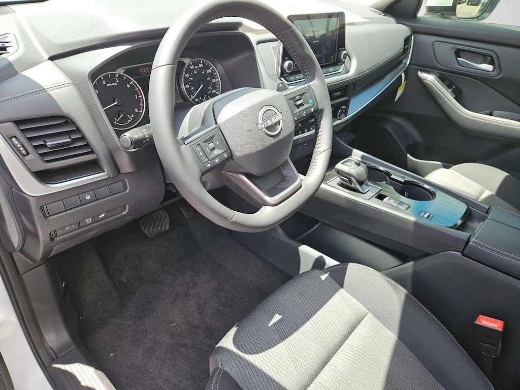 New 2026 Nissan Rogue SV SUV