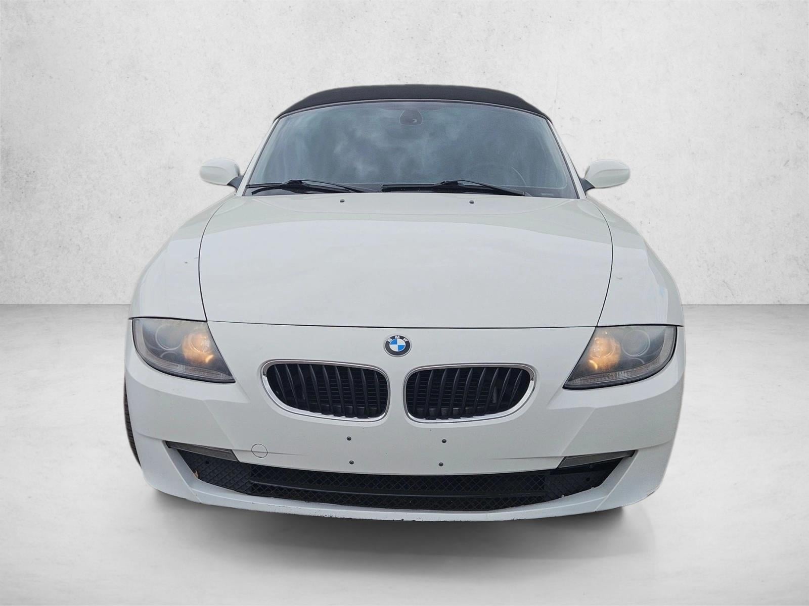 Used 2007 BMW Z4 3.0i with VIN 4USBU33527LW70609 for sale in Tempe, AZ