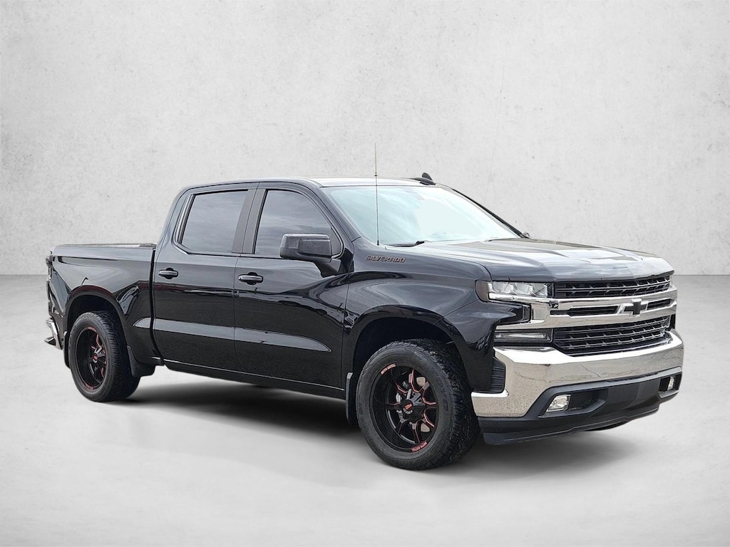 Used 2019 Chevrolet Silverado 1500 LT Truck Crew Cab