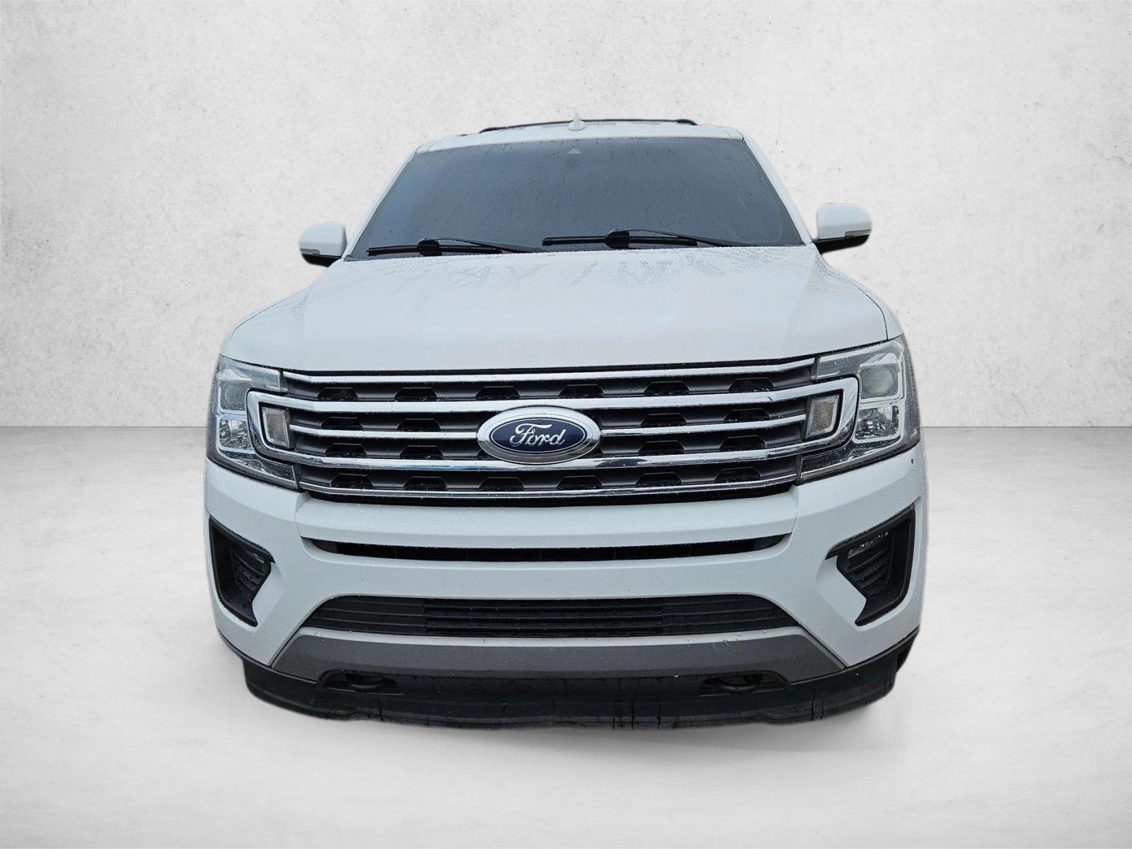 2020 Ford Expedition XLT photo 2