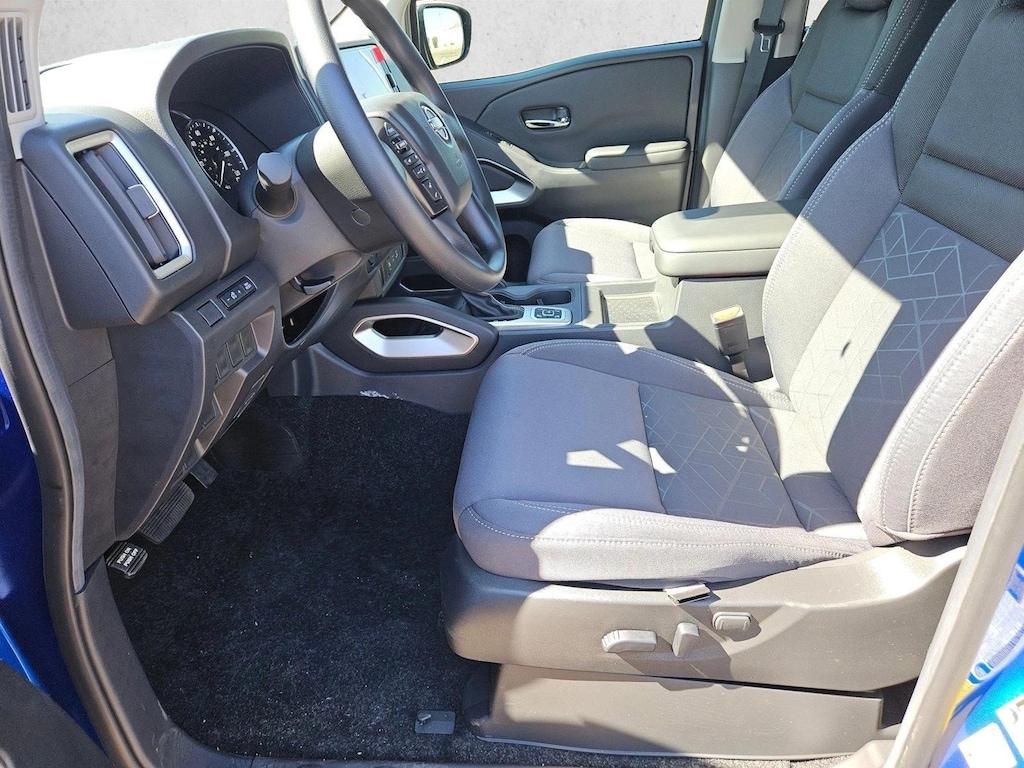 New 2026 Nissan Frontier SV Truck Crew Cab
