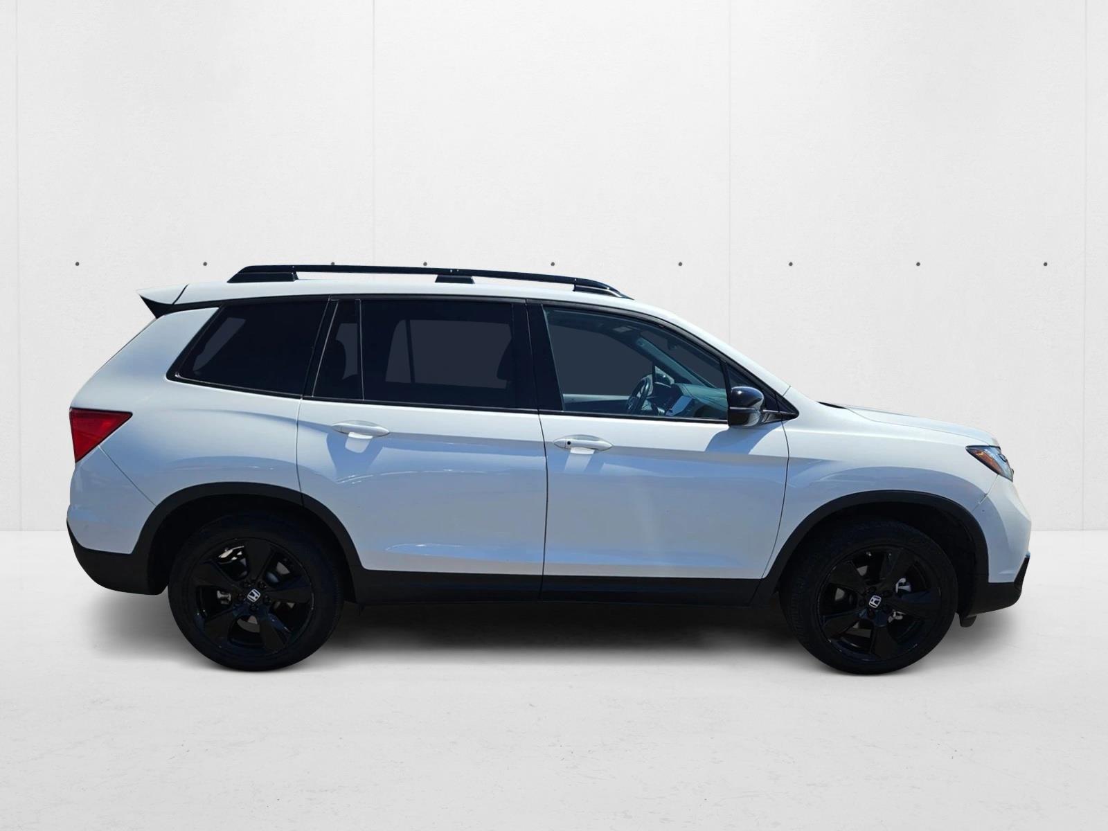 2021 Honda Passport Elite photo 2